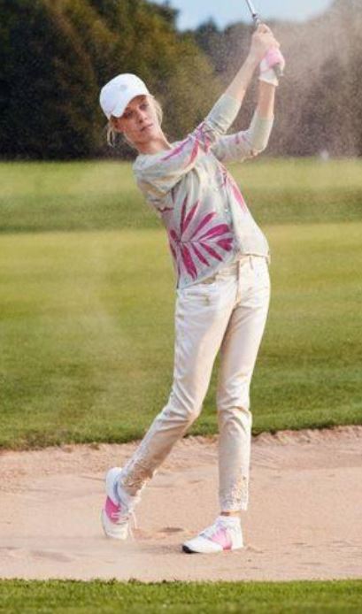 Women's Golf Outfits For Cold Weather: Stay Warm On The Course